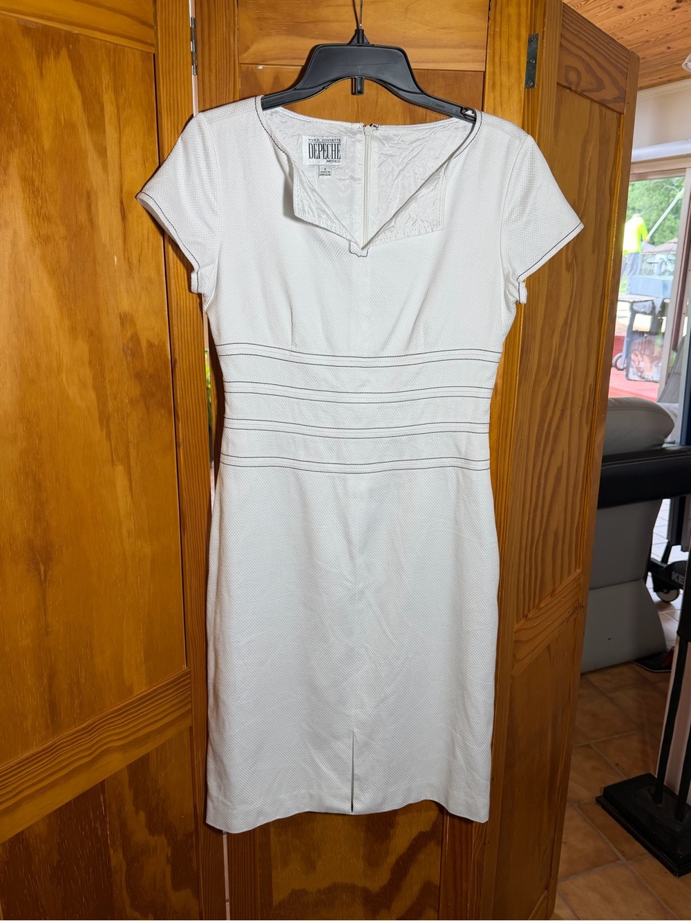 Yves Cossette Depeche Mode White Textured Short-Sleeve Midi Dress w/front vent|6